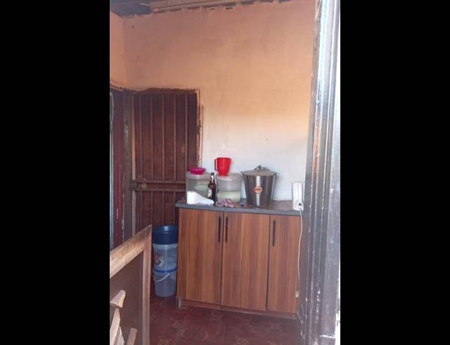 1 BEDROOM HOUSE FOR SALE IN ROODEKOP